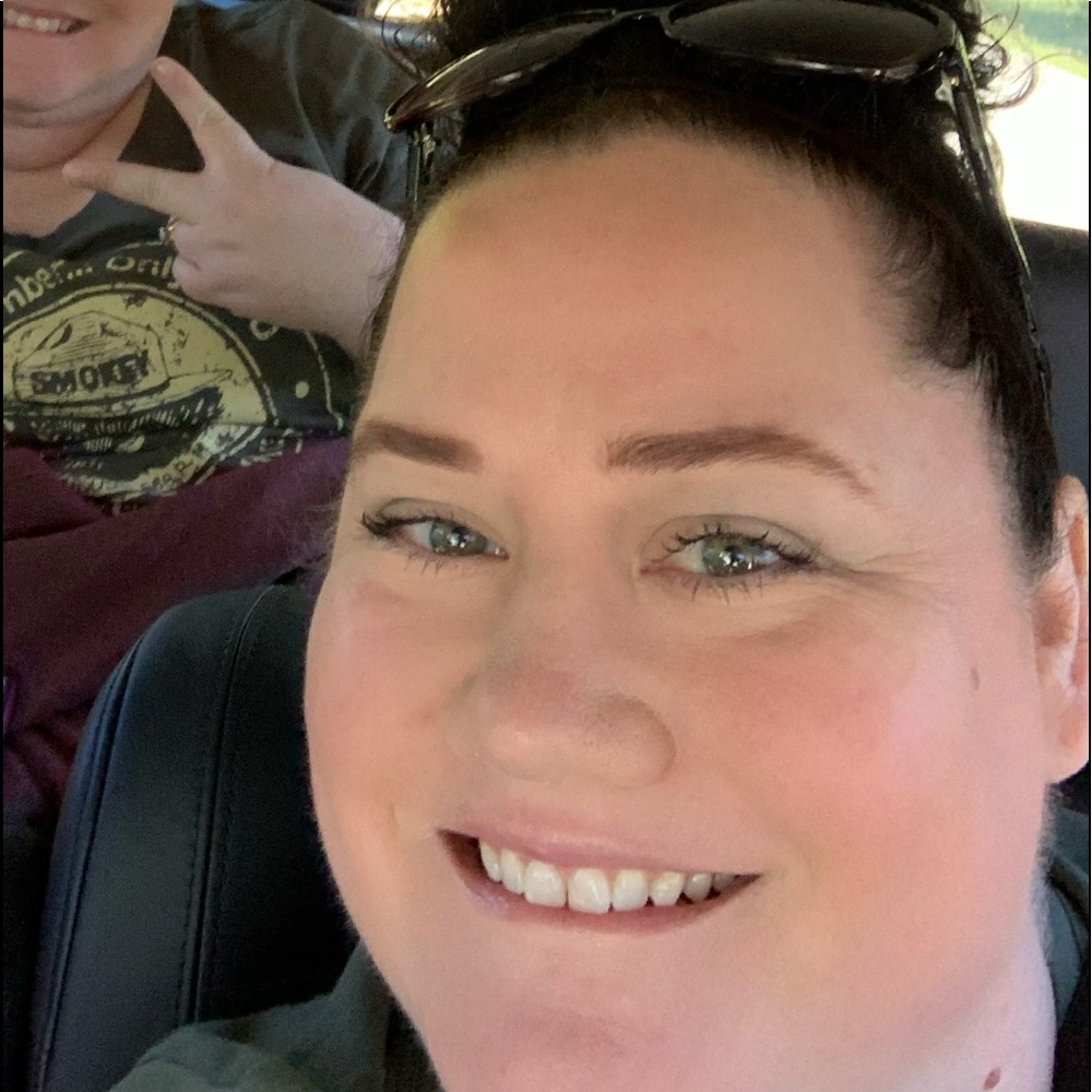 Meet your Posher, Aimee